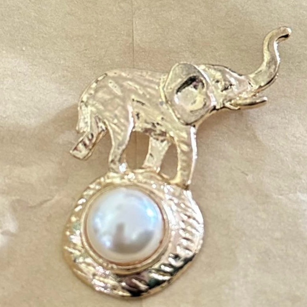 Vintage Gold Elephant Brooch with Pearl Accent